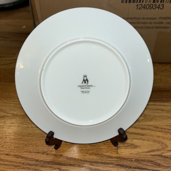 Crown Ming Fine China Jian Xiang Lace Embossed Salad Plate Silver Rim Set of 2 - Picture 5 of 7